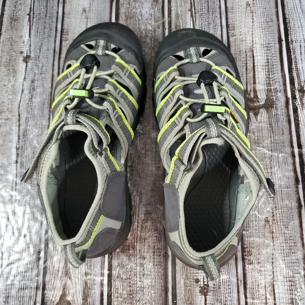 KEEN Youth Newport H2 Waterproof Sandals Gray Green Hiking Shoes 1014266 Size 4